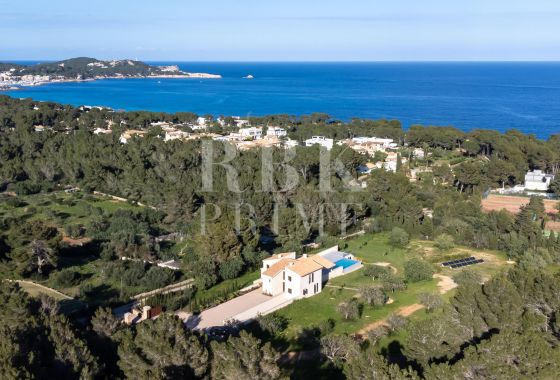 Available - Villa - Capdepera