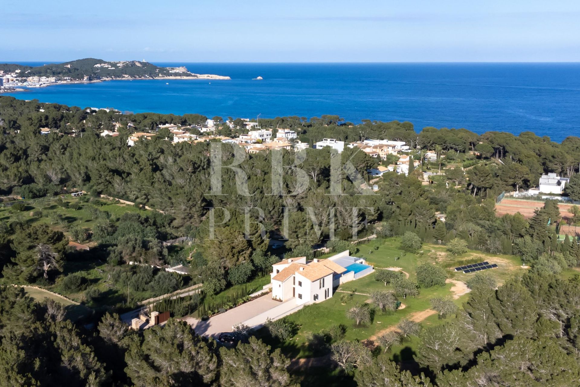 Available - Villa - Capdepera