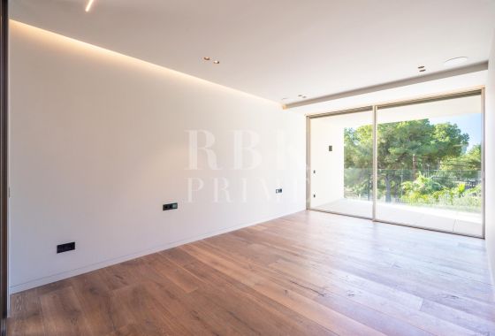 Villa · Available - Calvià