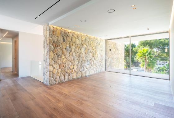 Villa · Available - Calvià