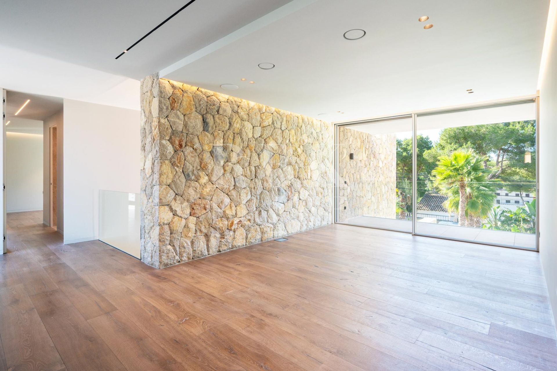 Available - Villa - Calvià