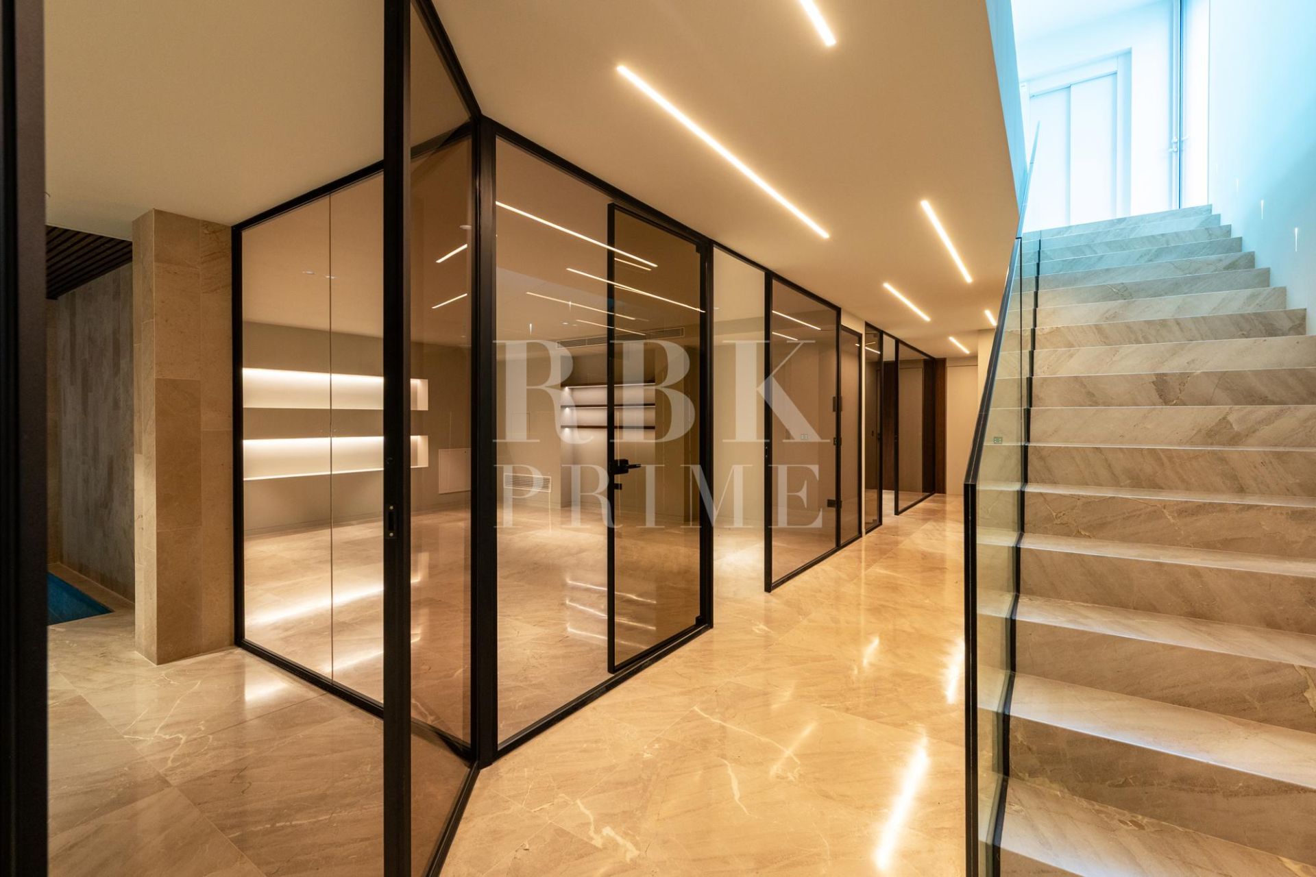 Available - Villa - Calvià