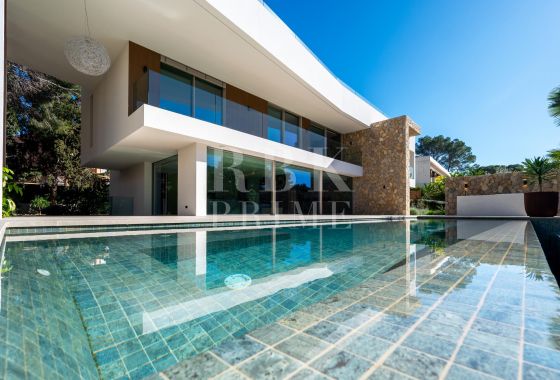 Villa · Available - Calvià