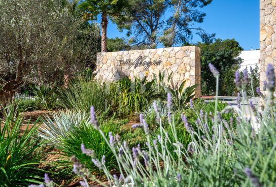 Villa · Available - Calvià