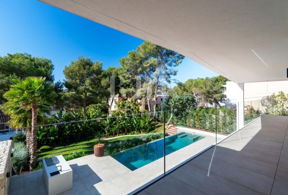 Villa · Available - Calvià