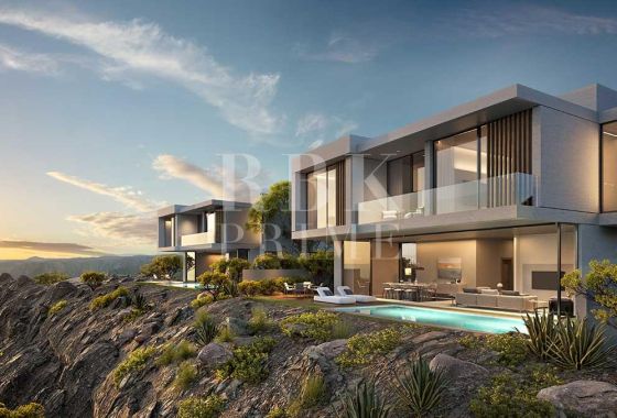 Villa · Available - Muscat