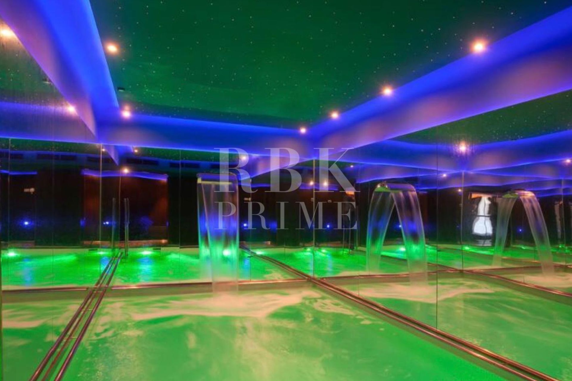 Available - Villa - Calvià