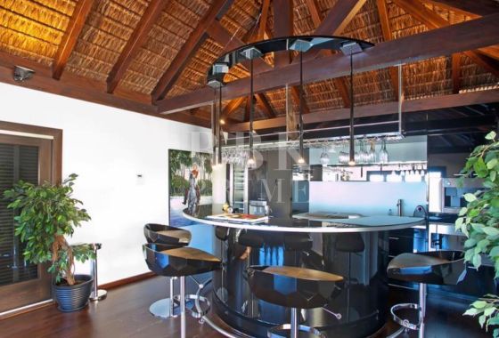 Villa · Available - Calvià