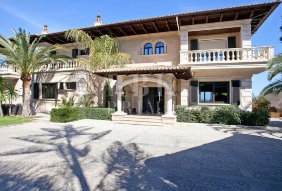 Villa · Available - Calvià