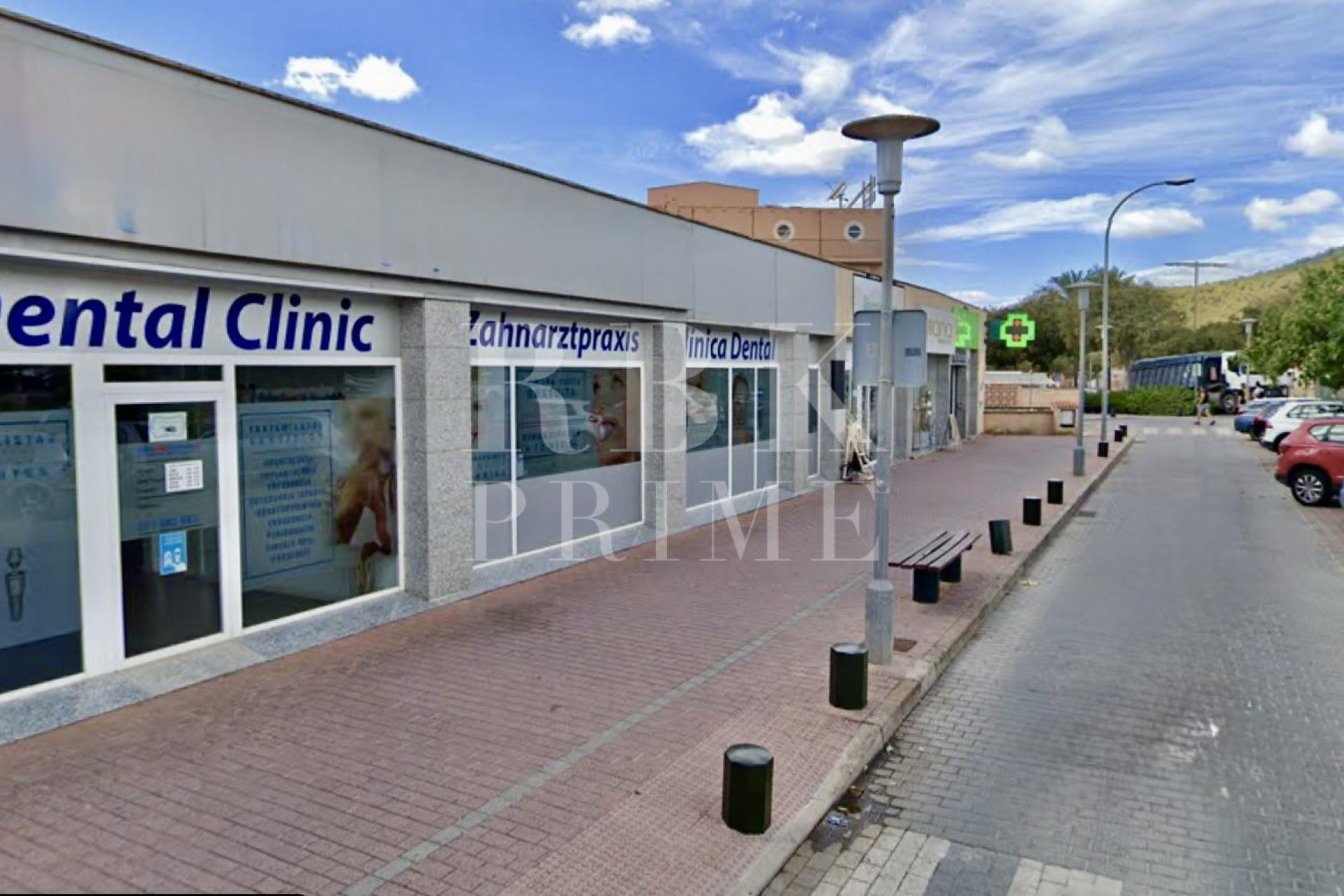 Available - Business - Calvià