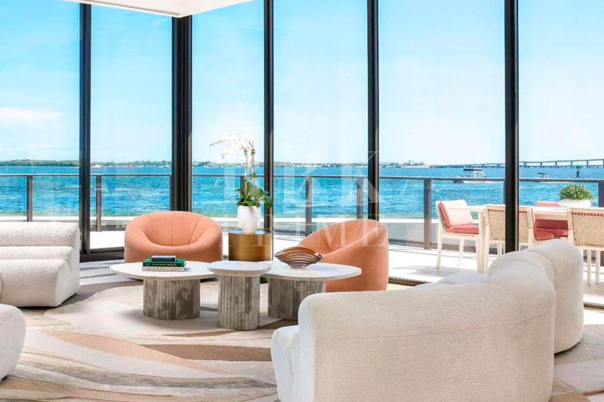Available - Apartment - Miami-Dade