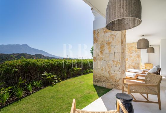 Villa · Available - Málaga