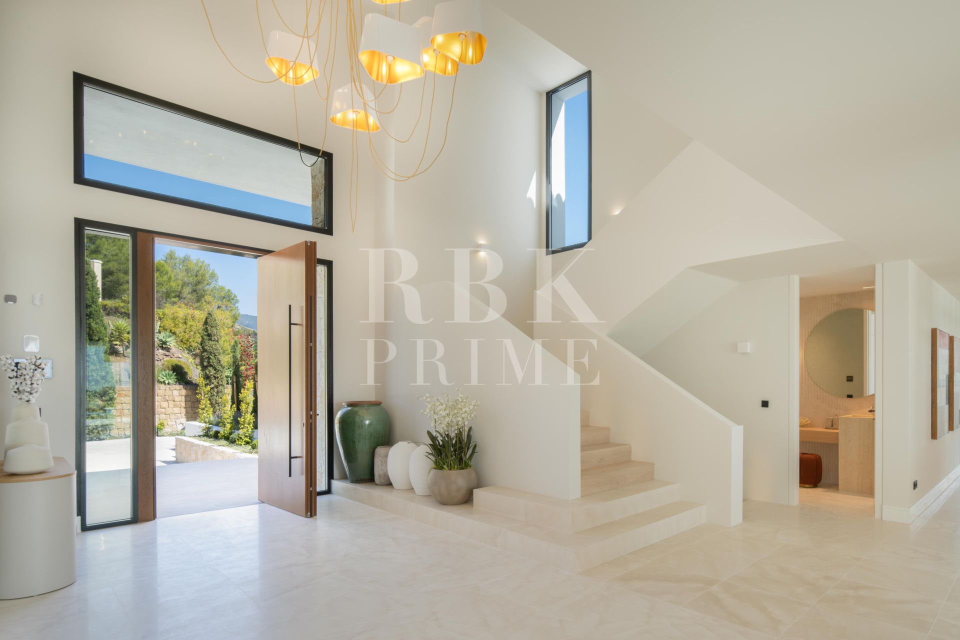 Available - Villa - Málaga - Costa del Sol