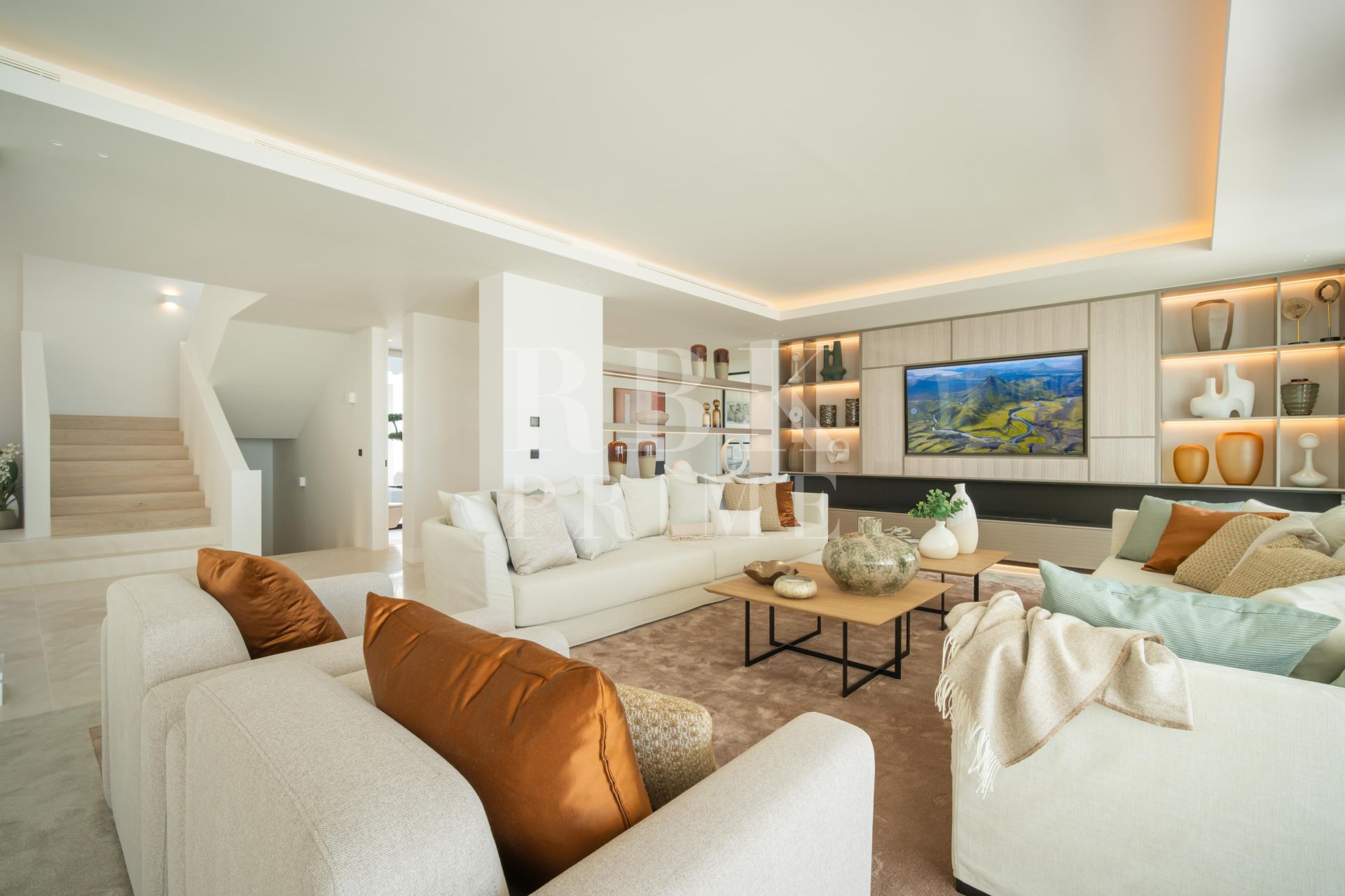 Available - Villa - Málaga - Costa del Sol