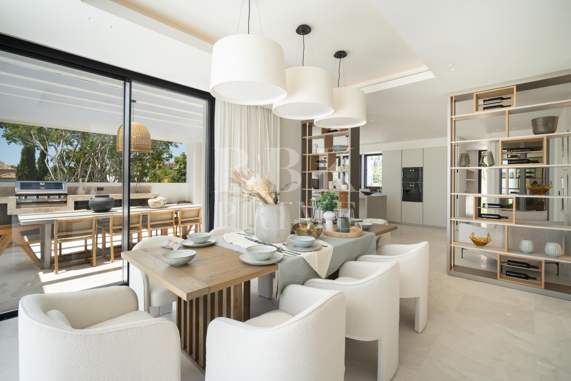 Available - Villa - Málaga - Costa del Sol