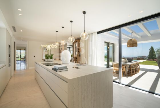 Villa · Available - Málaga