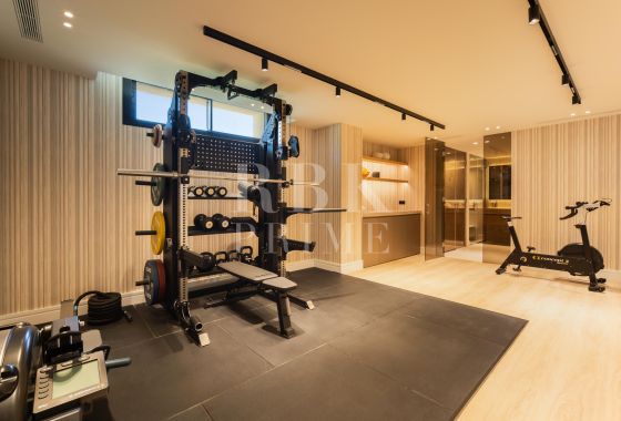 Villa · Available - Málaga