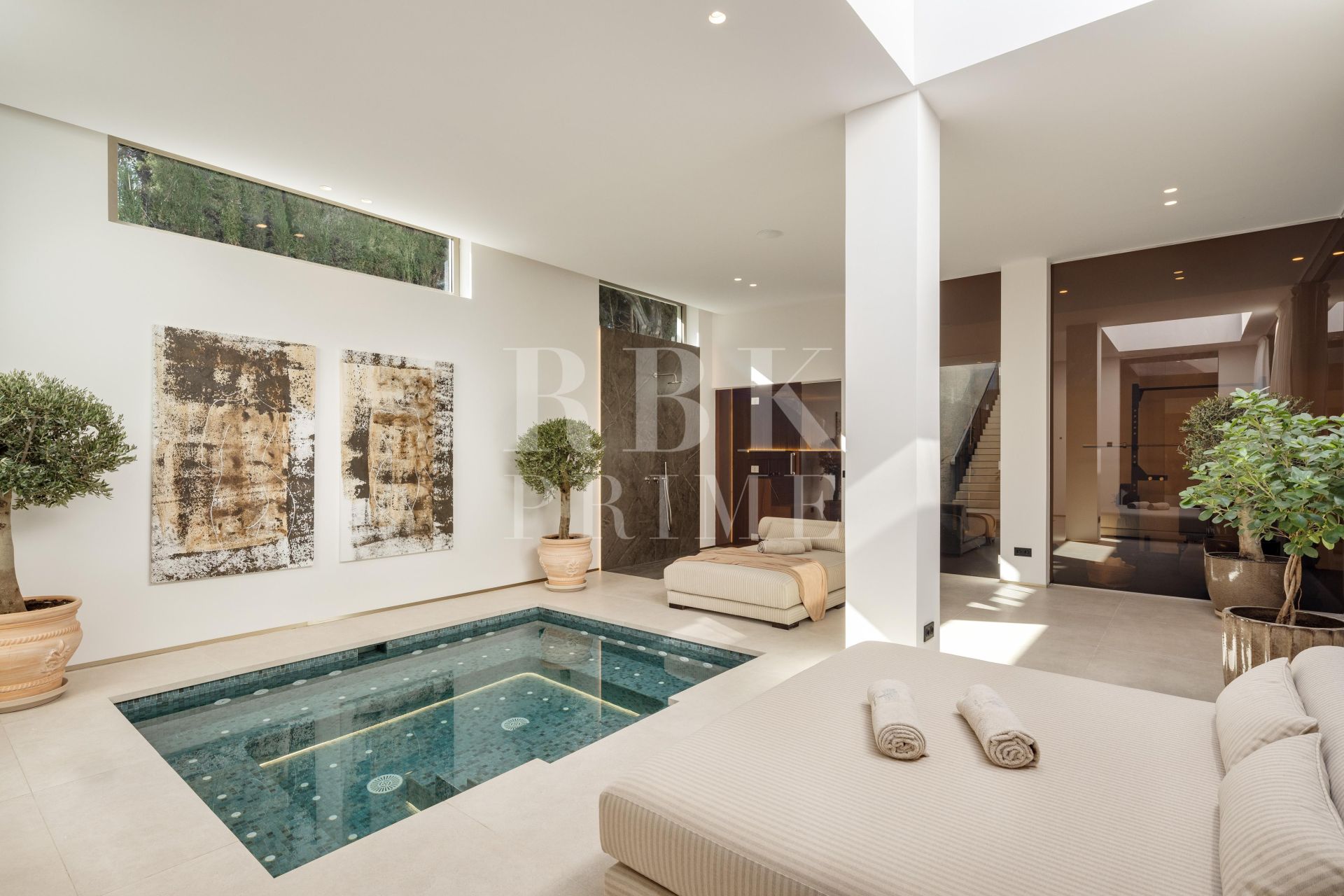 Available - Villa - Málaga - Costa del Sol
