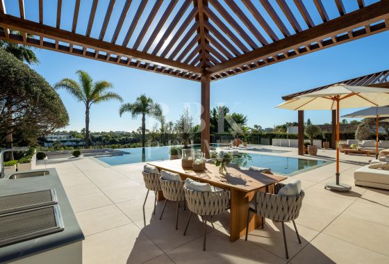 Villa · Available - Málaga