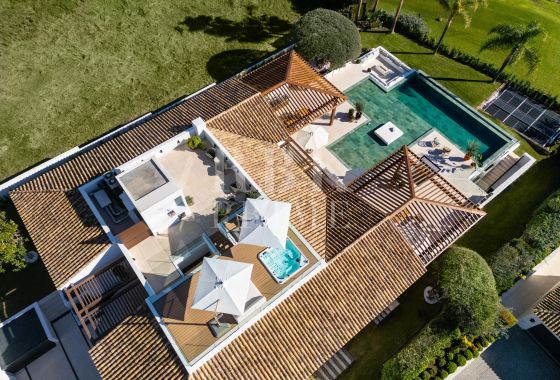 Villa · Available - Málaga