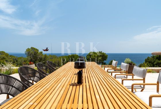 Villa · Available - Calvià