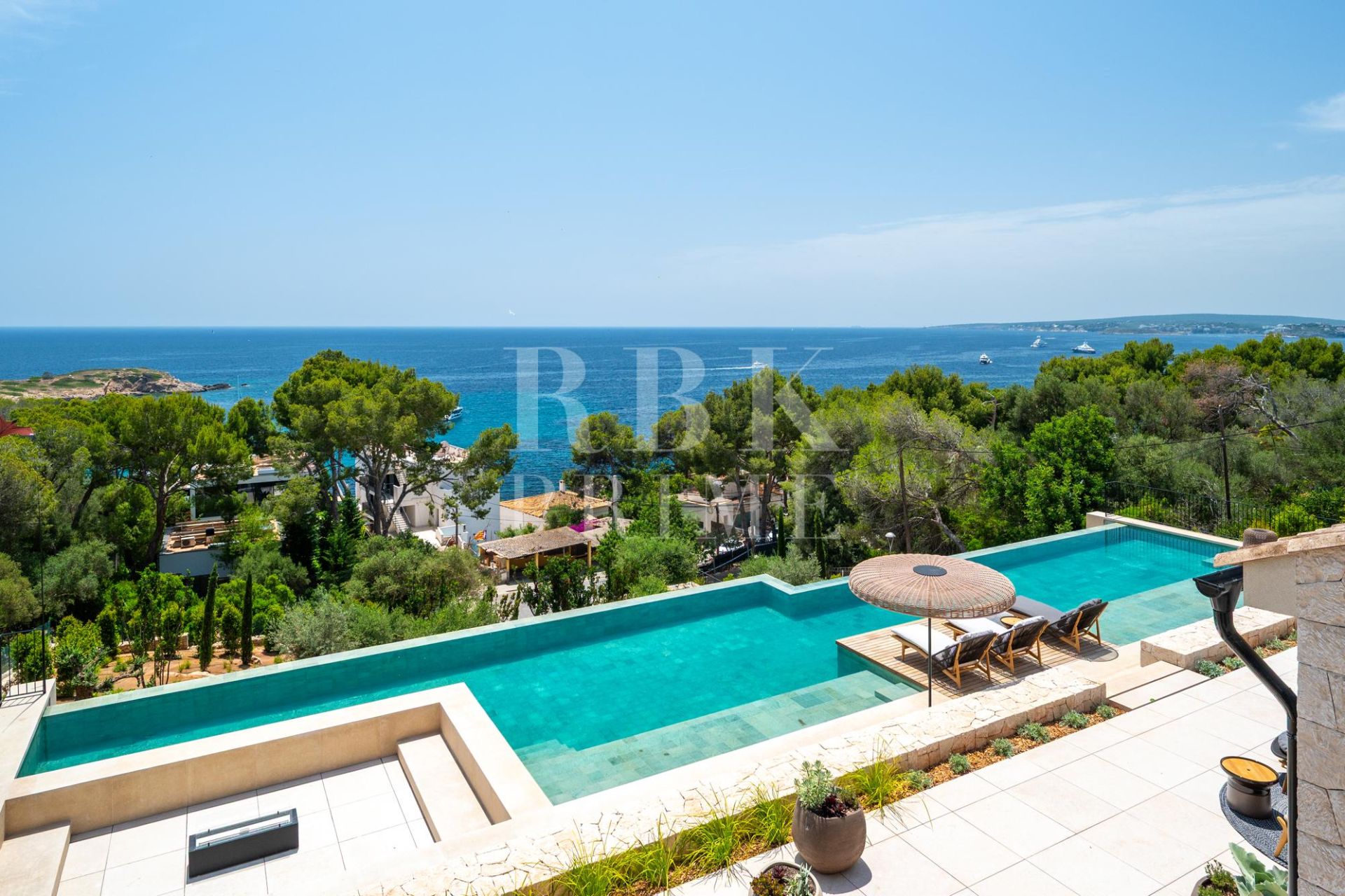 Available - Villa - Calvià
