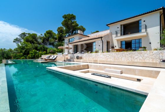 Villa · Available - Calvià