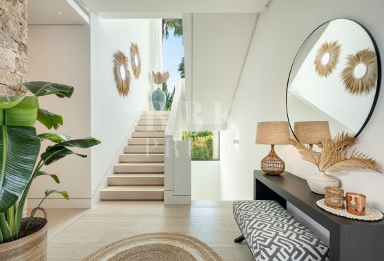 Villa · Available - Málaga