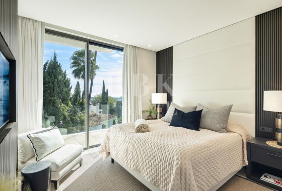 Villa · Available - Málaga