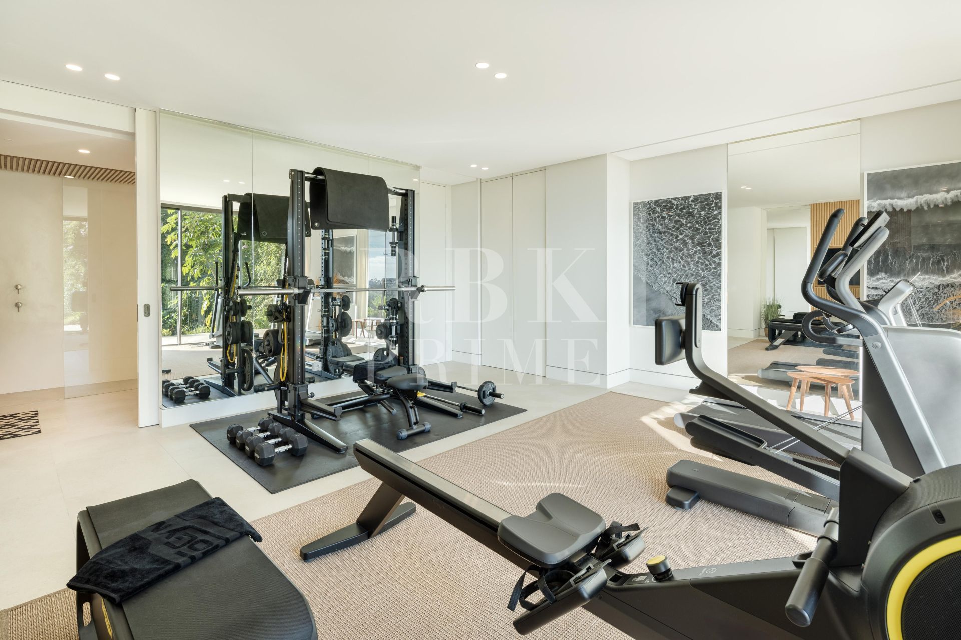 Available - Villa - Málaga - Costa del Sol