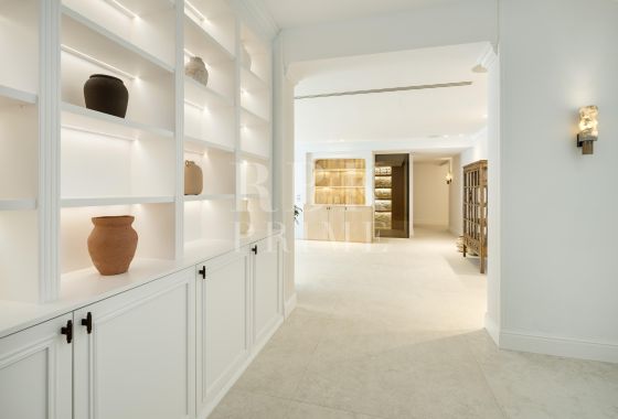 Villa · Available - Málaga