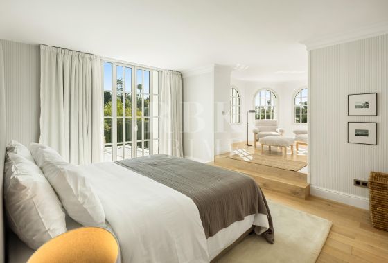 Villa · Available - Málaga