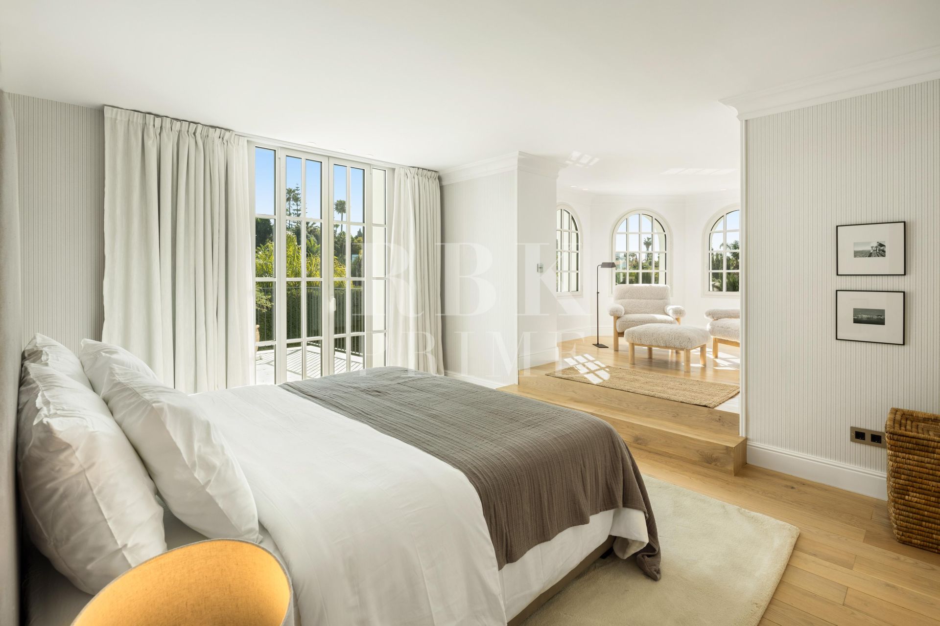 Available - Villa - Málaga - Costa del Sol