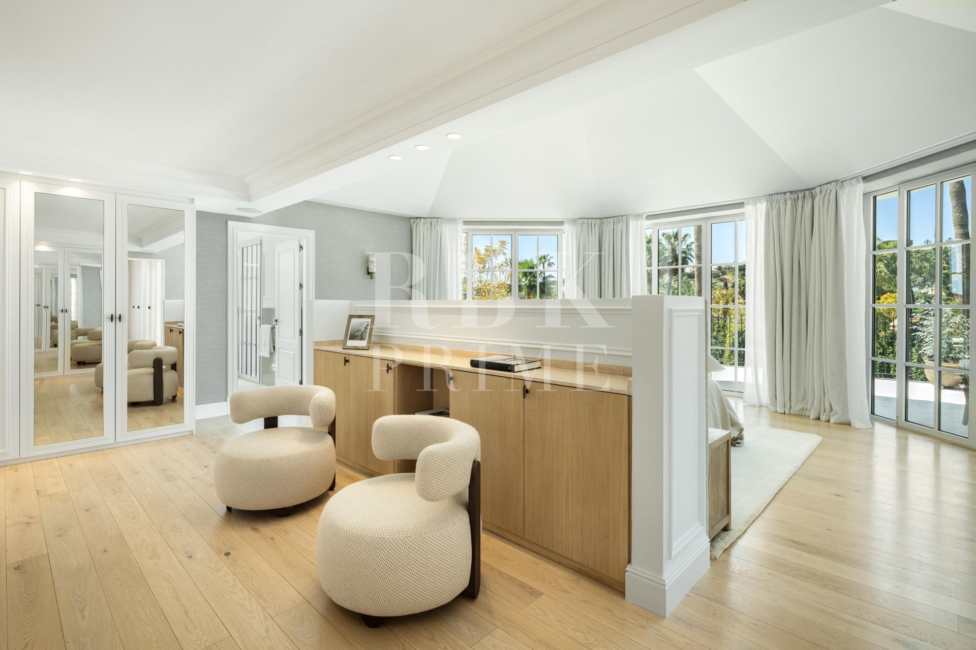 Available - Villa - Málaga - Costa del Sol