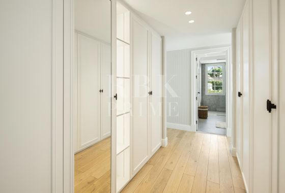 Villa · Available - Málaga
