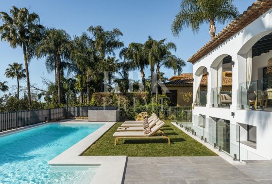 Villa · Available - Marbella · Málaga