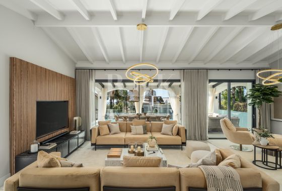 Villa · Available - Marbella · Málaga