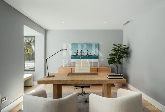 Villa · Available - Marbella · Málaga