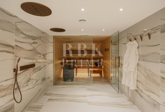 Villa · Available - Marbella · Málaga