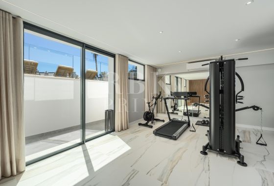 Villa · Available - Marbella · Málaga