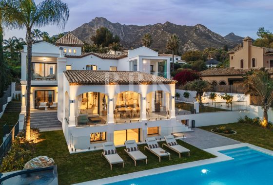 Villa · Available - Marbella · Málaga
