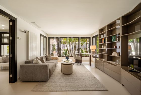 Villa · Available - Málaga
