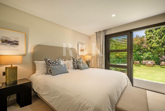 Villa · Available - Málaga