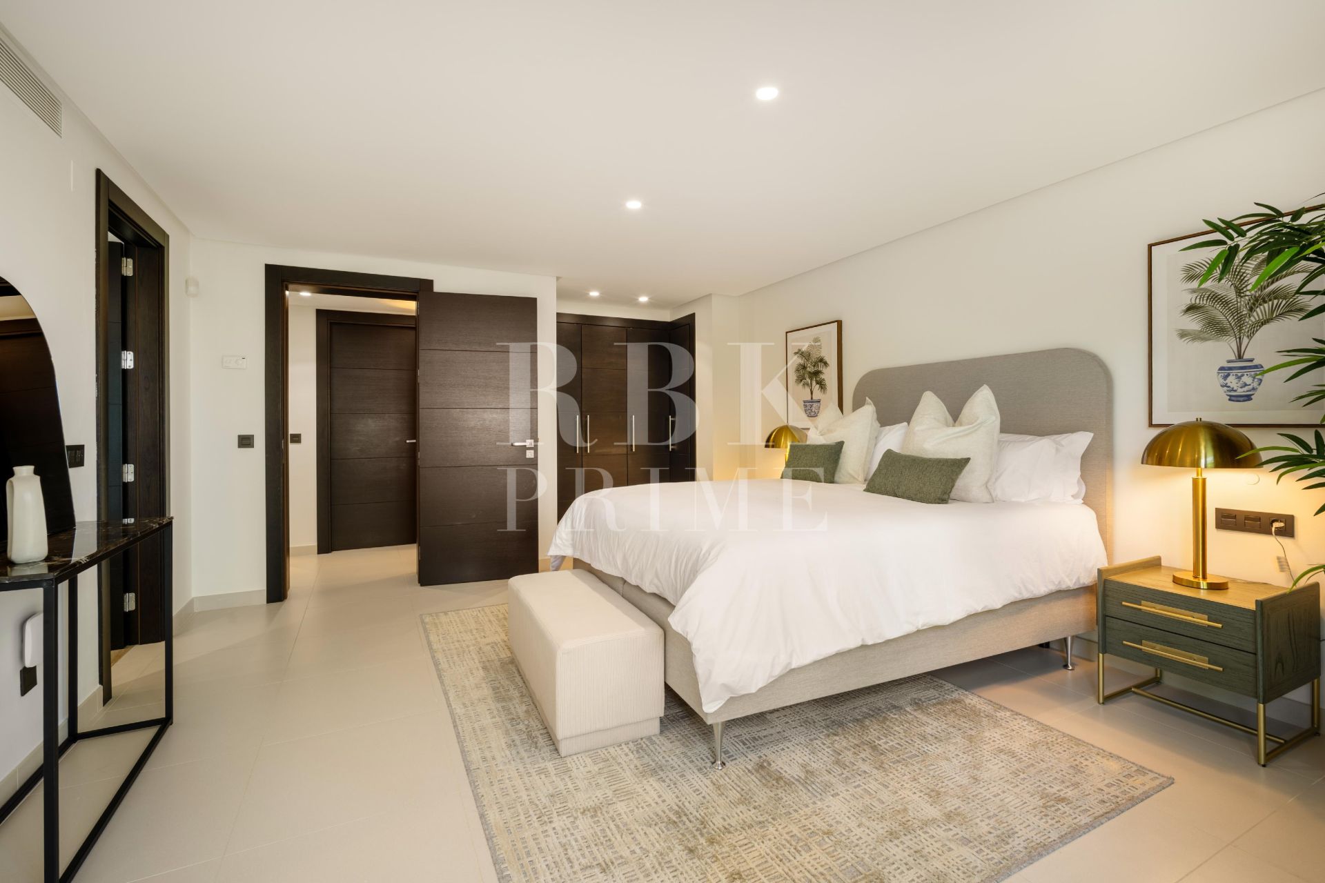Available - Villa - Málaga - Costa del Sol