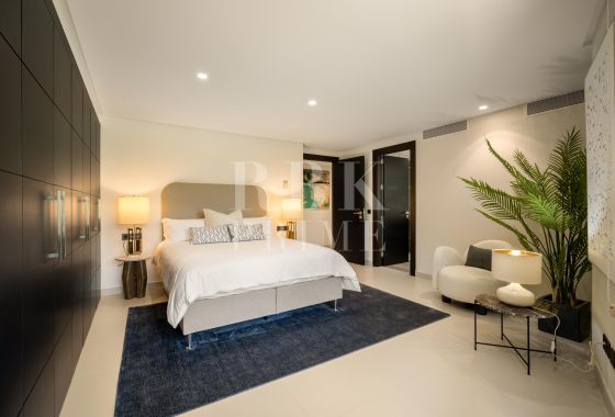 Villa · Available - Málaga