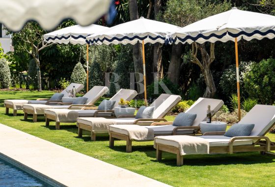 Villa · Available - Málaga