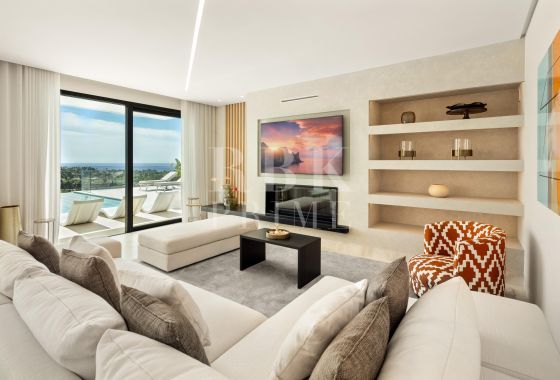 Villa · Available - Málaga
