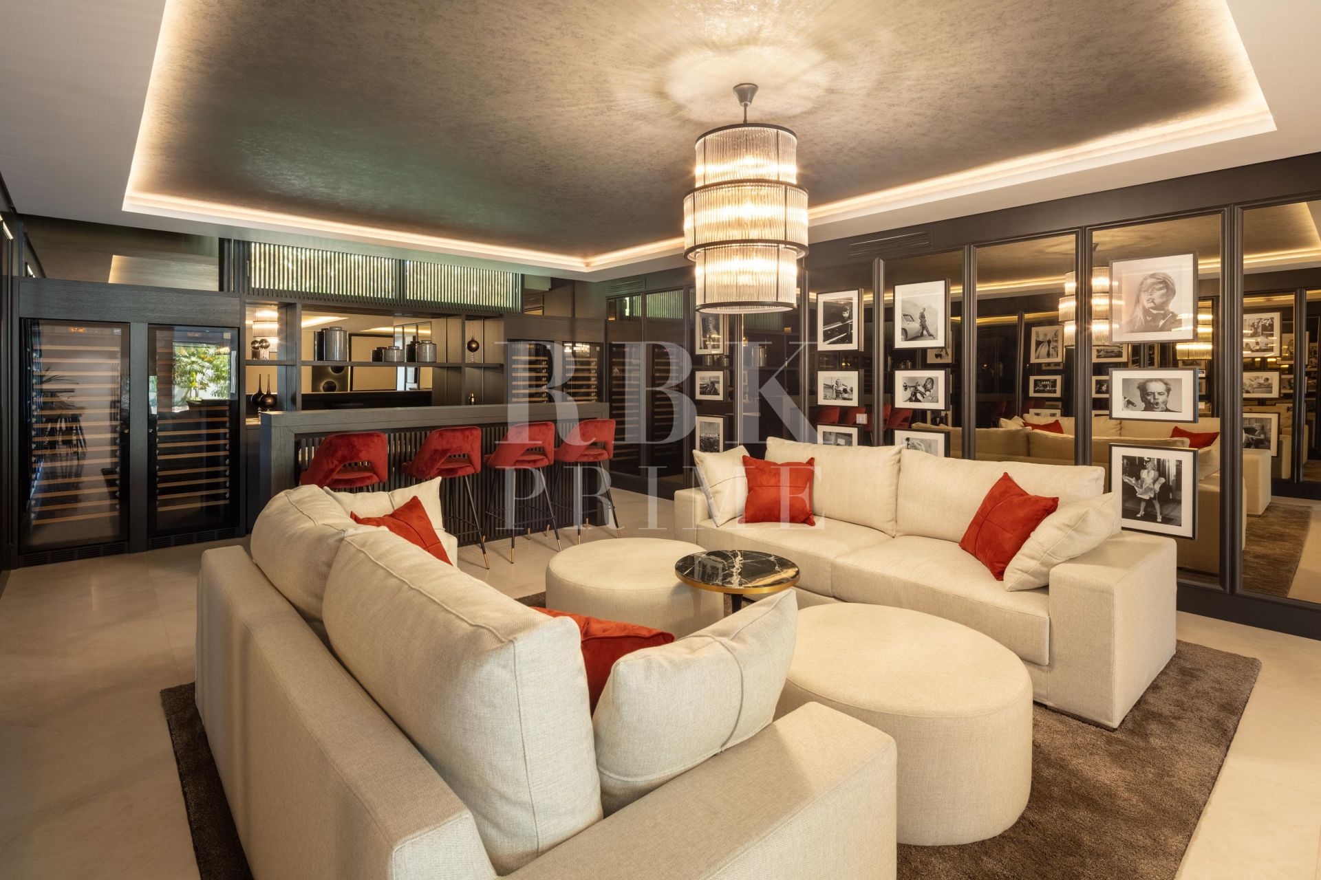 Available - Villa - Málaga - Costa del Sol