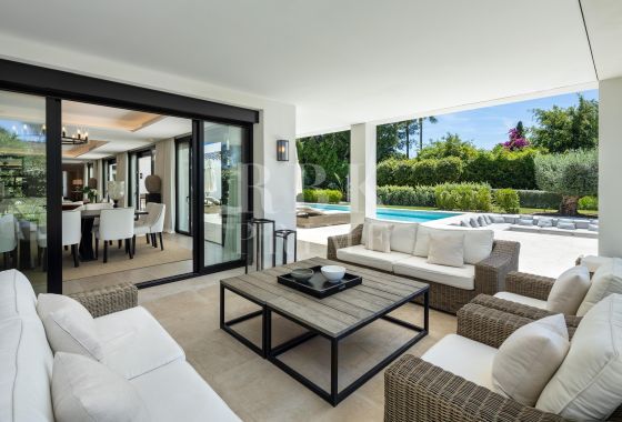 Available - Villa - Málaga - Costa del Sol