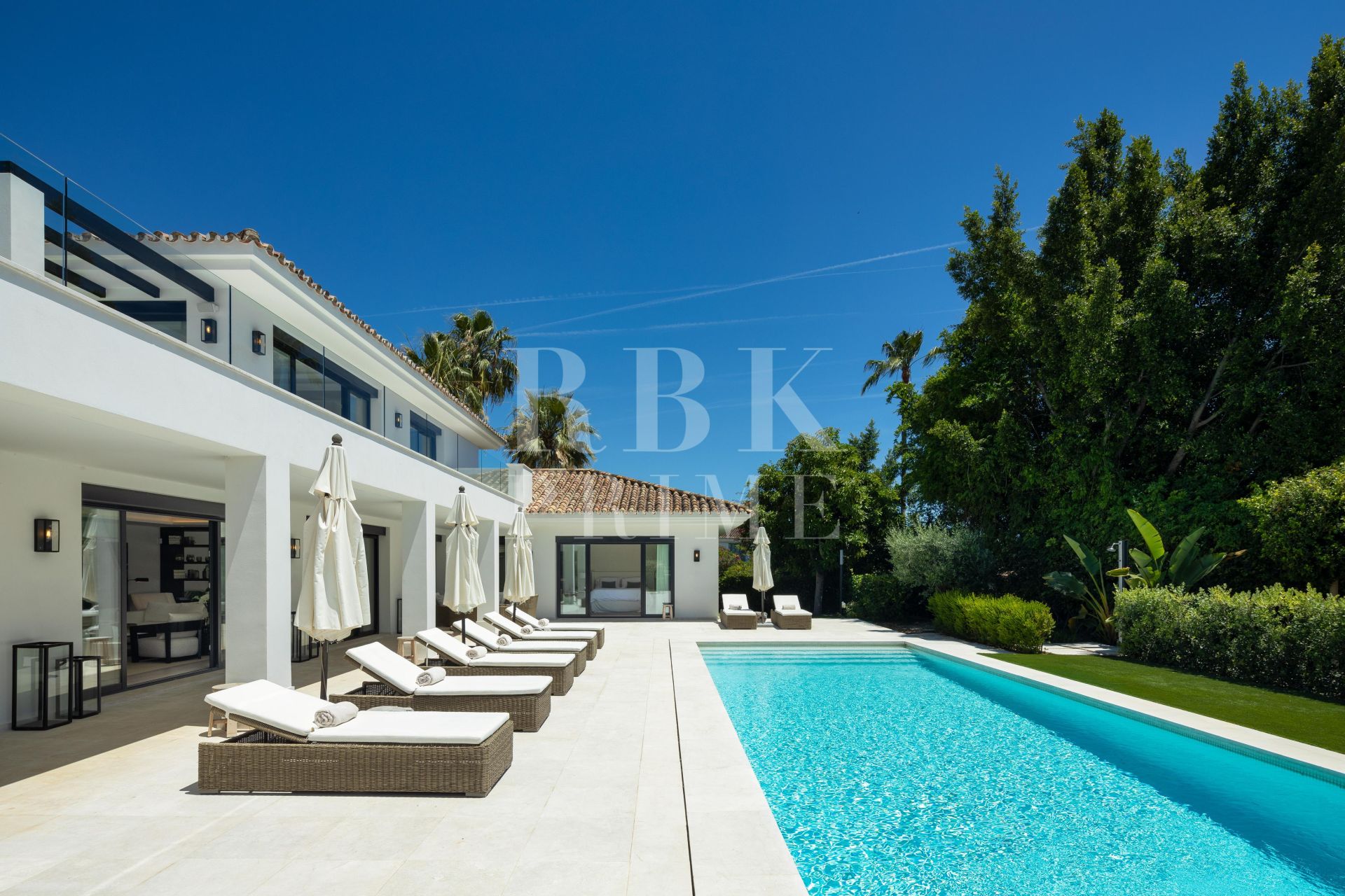 Available - Villa - Málaga - Costa del Sol